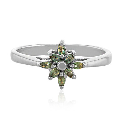 Anello in argento con Alessandrite