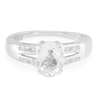Anello in argento con Petalite