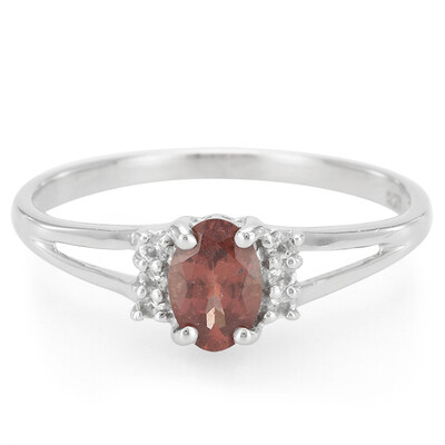 Anello in argento con Granato Malaya