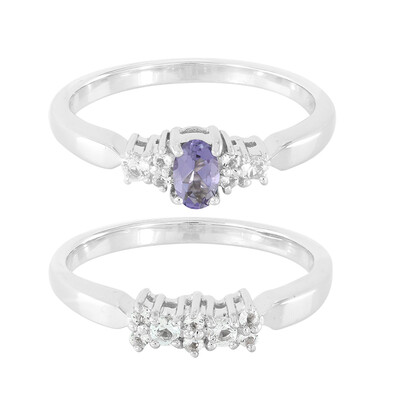 Anello in argento con Iolite del Madagascar