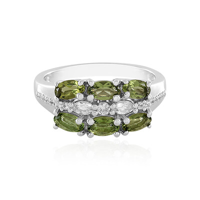 Anello in argento con Moldavite