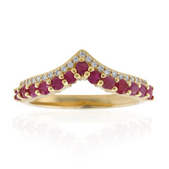 Anello in argento con Rubino