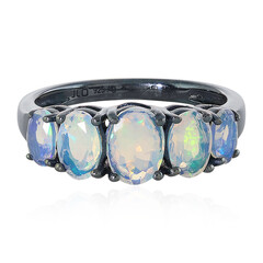 Anello in argento con Opale di Welo