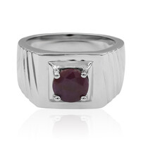 Anello in argento con Rubino