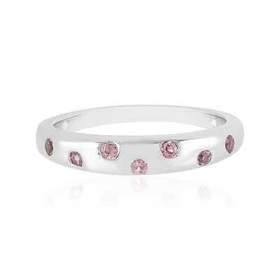 Anello in argento con Granato Malaya
