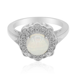 Anello in argento con Opale di Welo