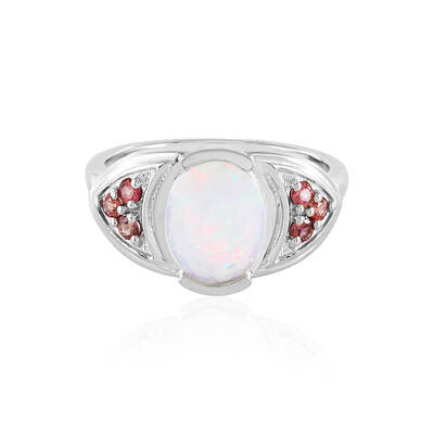 Anello in argento con Opale di Welo