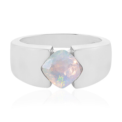 Anello in argento con Opale di Welo