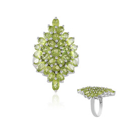 Anello in argento con Peridoto