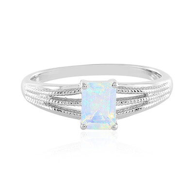 Anello in argento con Opale di Welo