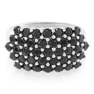 Anello in argento con Spinello Nero