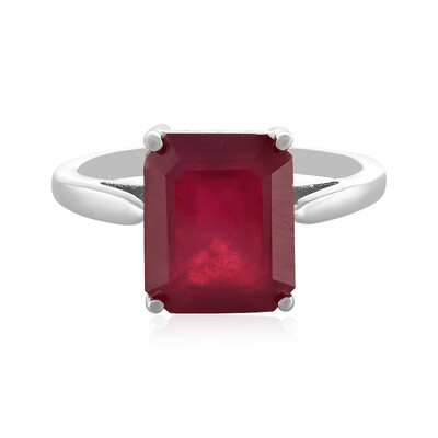 Anello in argento con Rubino del Madagascar