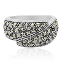 Anello in argento con Marcassite