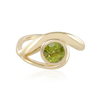 Anello in oro con Sfene