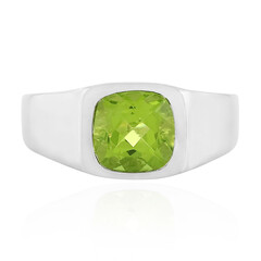 Anello in argento con Peridoto Manchuria