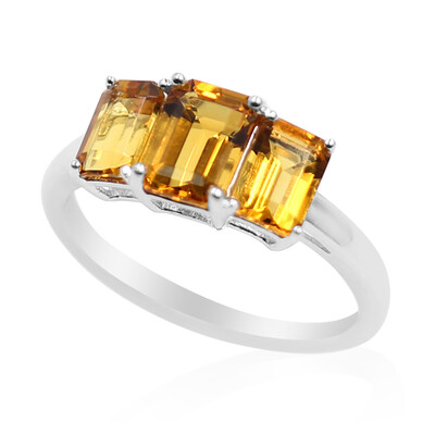 Anello in argento con Scapolite Cognac