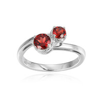 Anello in argento con Granato Mozambico