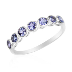 Anello in argento con Tanzanite