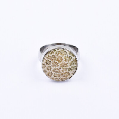 Anello in argento con Corallo Pietrificato