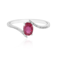 Anello in argento con Rubino Bemainty