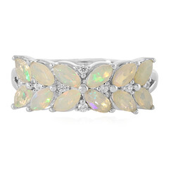 Anello in argento con Opale di Welo