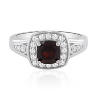 Anello in argento con Granato