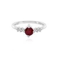 Anello in argento con Rubino del Madagascar
