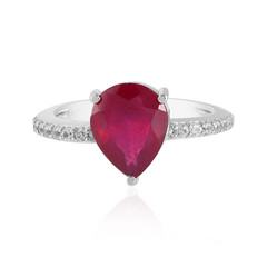 Anello in argento con Rubino del Madagascar