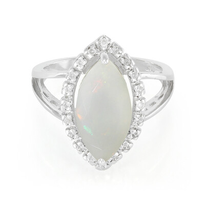 Anello in argento con Opale di Welo