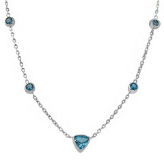 Collana in argento con Topazio Blu