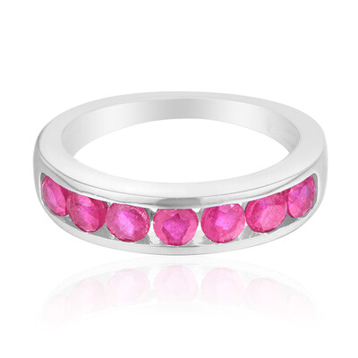 Anello in argento con Rubino