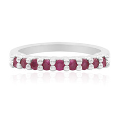 Anello in argento con Rubino