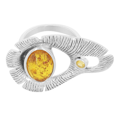 Anello in argento con Ambra