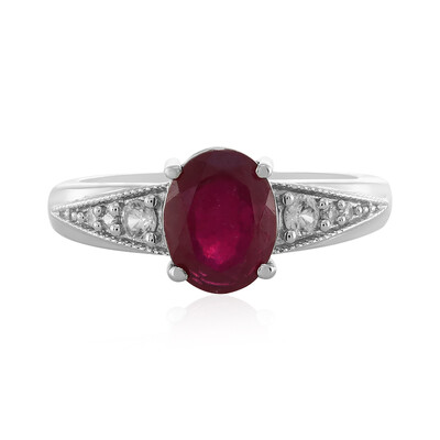 Anello in argento con Rubino del Madagascar