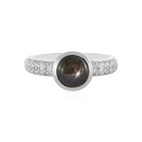 Anello in argento con Zaffiro Stellato Nero