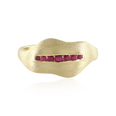 Anello in argento con Rubino