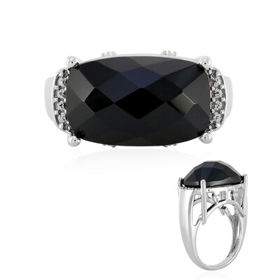Anello in argento con Spinello Nero