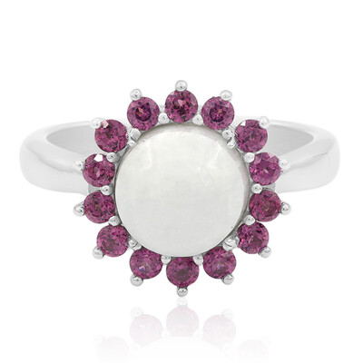 Anello in argento con Giadeite Bianca (Annette)