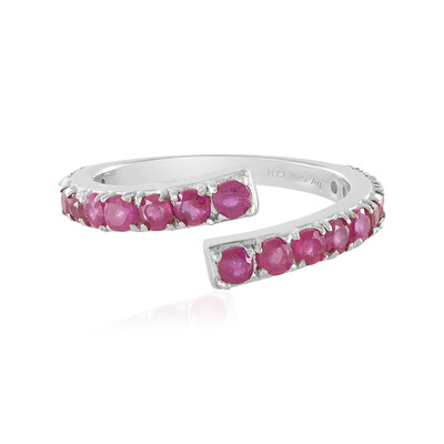 Anello in argento con Rubino del Madagascar