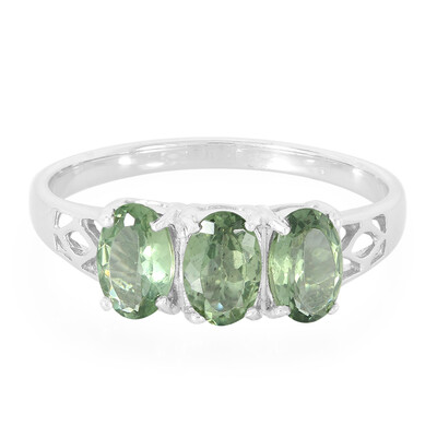 Anello in argento con Apatite Russa