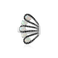 Anello in argento con Opale di Welo