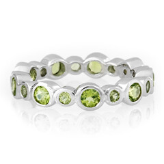 Anello in argento con Peridoto