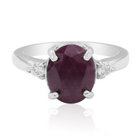 Anello in argento con Rubino
