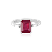 Anello in argento con Rubino Bemainty