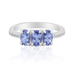 Anello in argento con Tanzanite