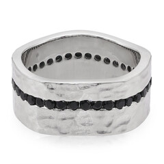 Anello in argento con Spinello Nero