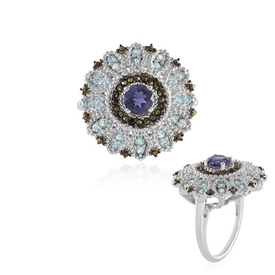 Anello in argento con Iolite Ceylon