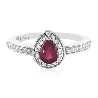 Anello in argento con Rubino del Madagascar