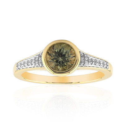Anello in oro con Diasporo cangiante
