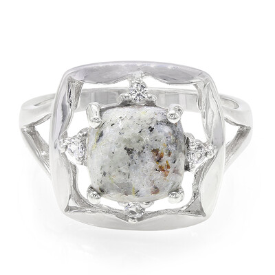 Anello in argento con Astrofillite